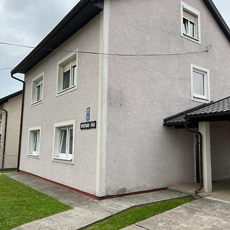 Apartman Ivka Gospić Buitenkant foto